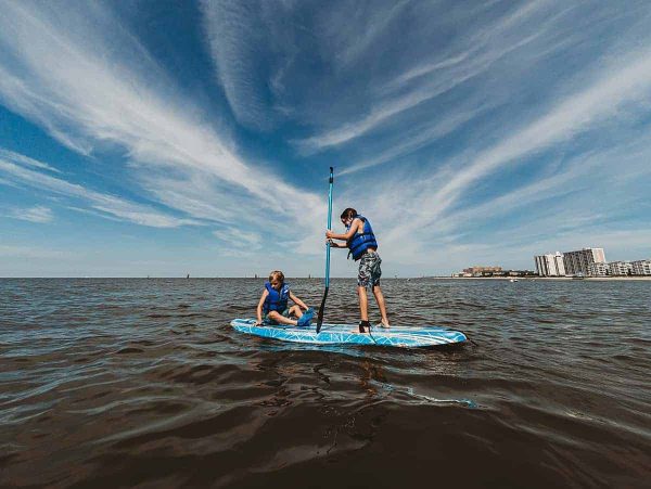 Can Children Safely Paddleboard?