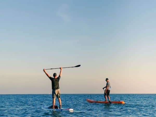 Should You Bend Your Knees When Paddle Boarding?